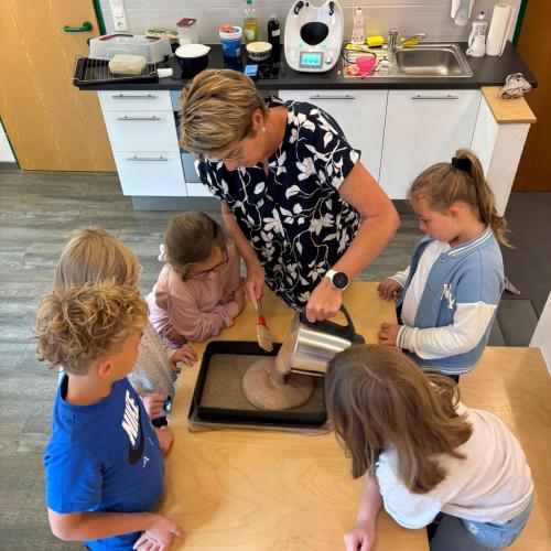 ...bald ist er fertig und der Kindergarten kann kommen.