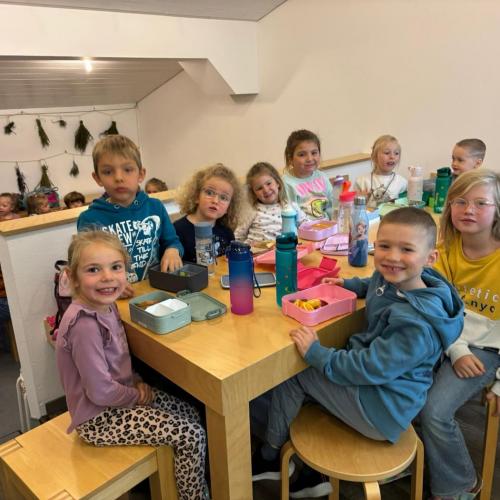 Kindergarten ist zu Besuch